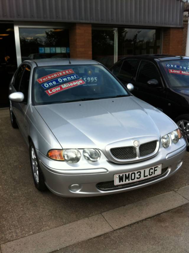 MG ZS 2.0 TD 115 + 4dr Saloon Diesel Silver