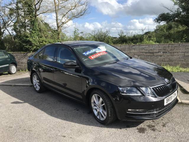 Skoda Octavia 2.0 TDI CR SE L 5dr DSG [7 speed] Hatchback Diesel Black