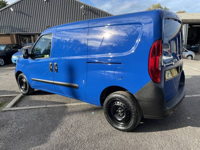 Fiat Doblo 1.2 DOBLO SX MULTIJET MAXI Panel Van Diesel Blue