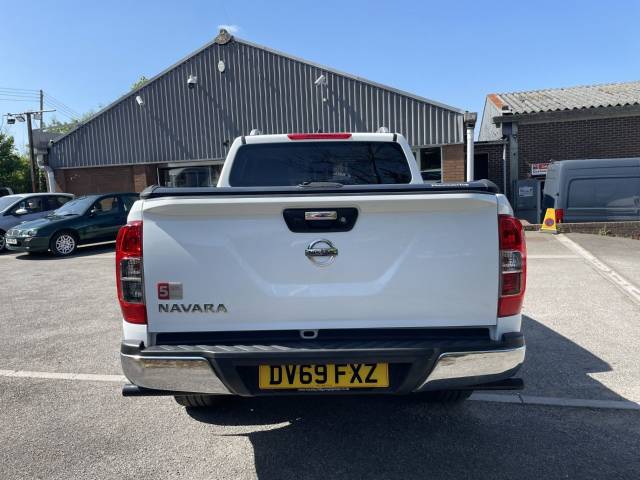 2019 Nissan Navara Double Cab Pick Up Tekna 2.3dCi 190 TT 4WD