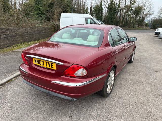 2003 Jaguar X-Type 2.0 V6 4dr
