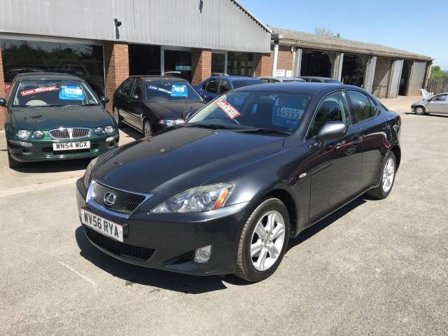 Lexus IS 2.2 220d 4dr Saloon Diesel Grey